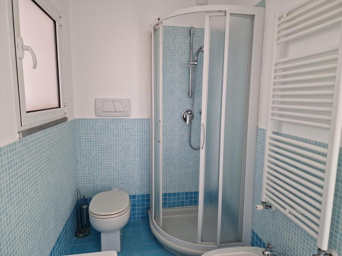 Appartamento In Villa Mimosa 切尔沃 外观 照片